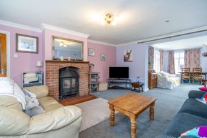 Living Room- click for photo gallery